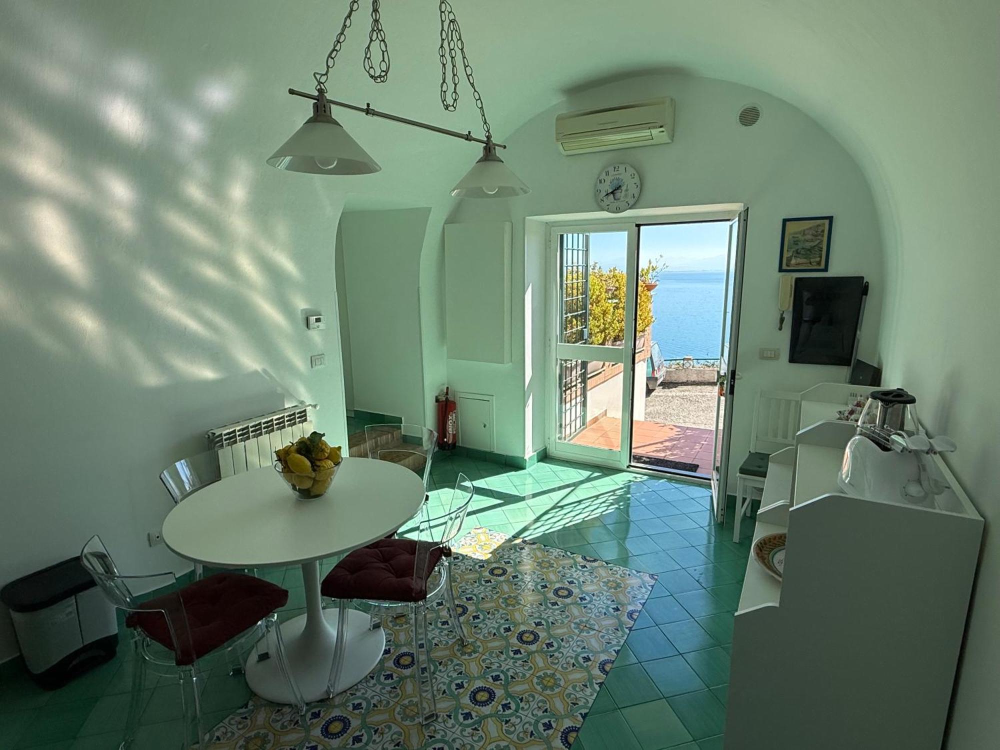 Villa Casa Gabriella - Amalfi Coast - Free Parking - Full Sea View Vietri Exterior foto
